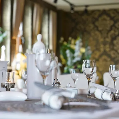 Und Restaurant Buehlhaus