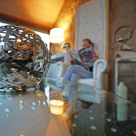 Und Restaurant Buehlhaus 3* 아이벤슈토크